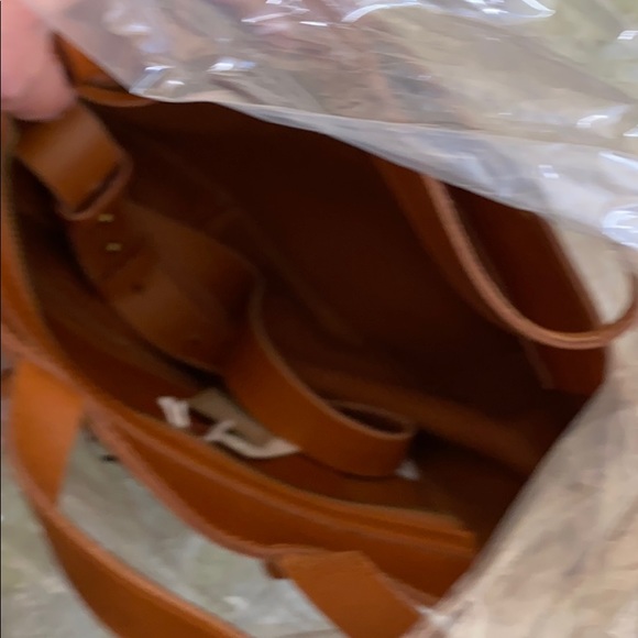 The Elsewhere Tie Crossbody Tote in Leather ai312 - Picture 5 of 6